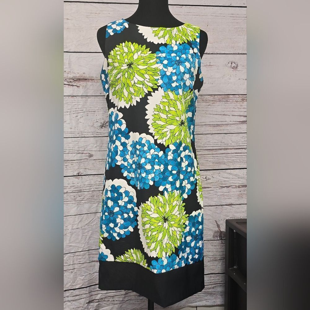 Dressbarn sleeveless floral dress.